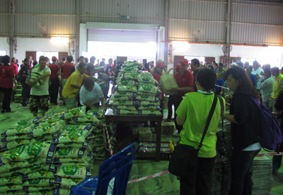 Malaysia Flood Relief Mission 2013